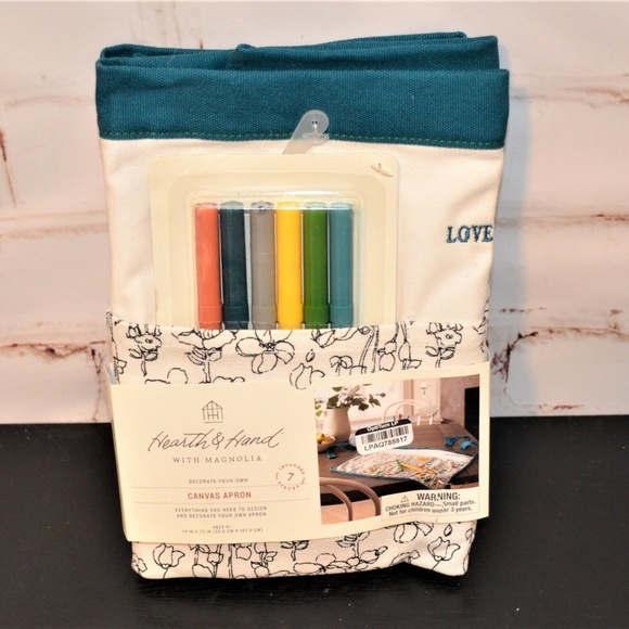 Hearth & Hand Magnolia DIY Apron - Picture 4 of 5